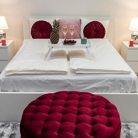 City Centre Deluxe Apartments Budapest Luaran gambar