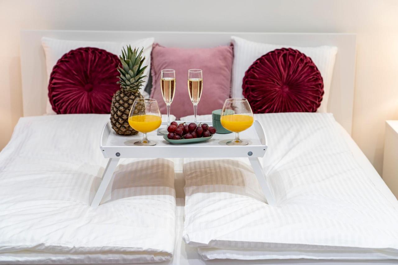 City Centre Deluxe Apartments Budapest Luaran gambar
