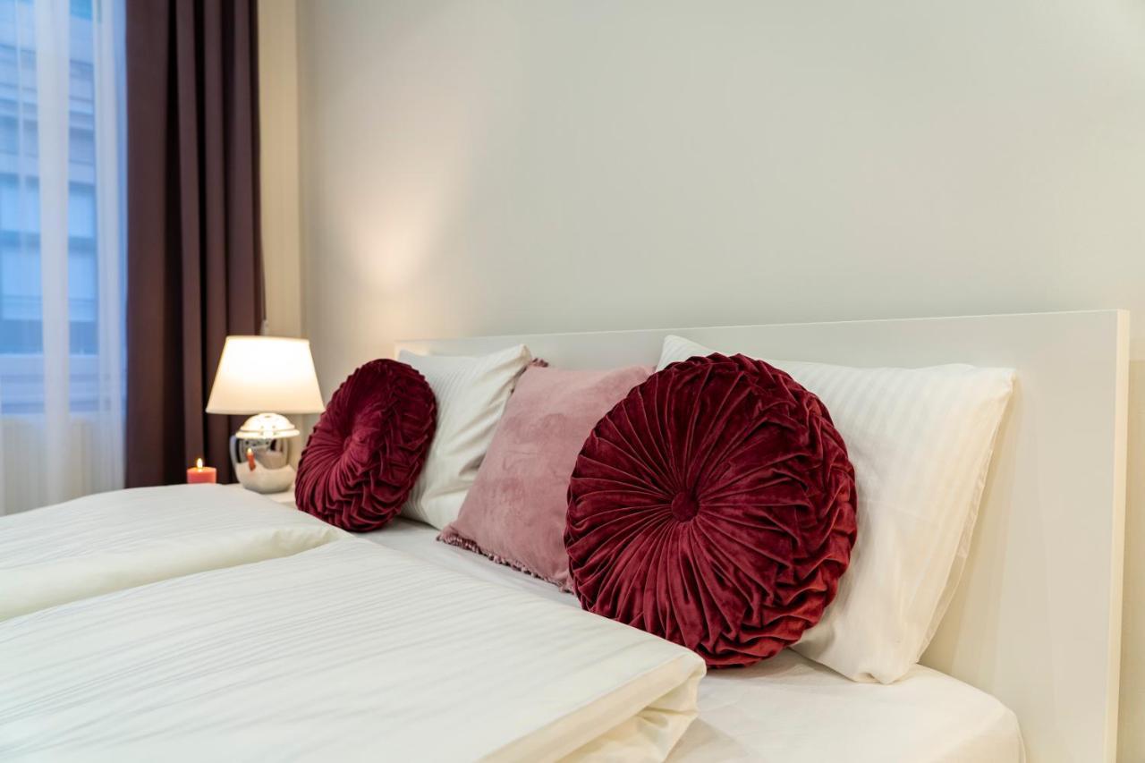 City Centre Deluxe Apartments Budapest Luaran gambar