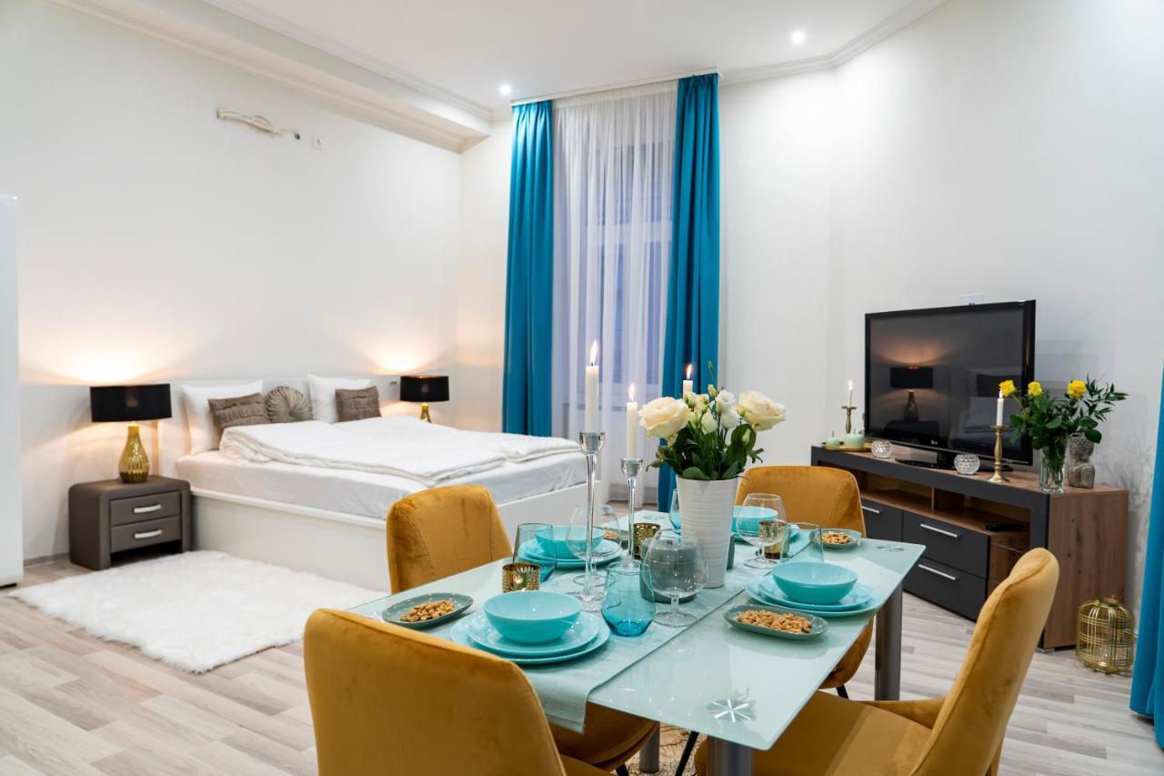 City Centre Deluxe Apartments Budapest Luaran gambar