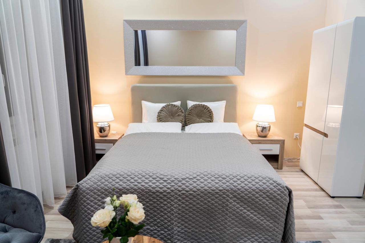 City Centre Deluxe Apartments Budapest Luaran gambar